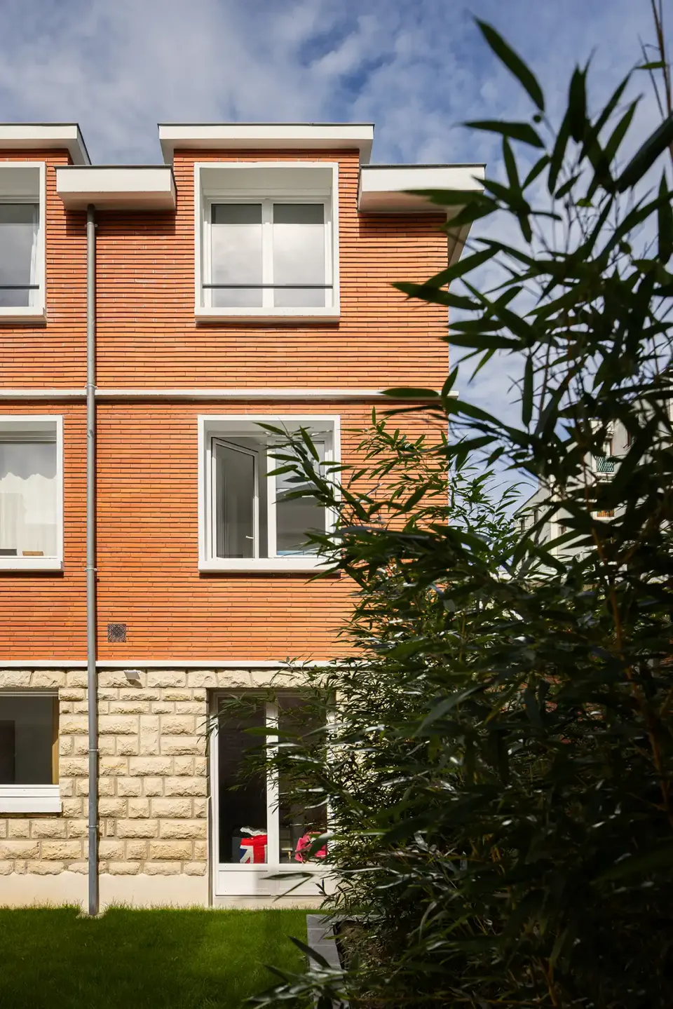 Surélévation en briques — vue 2